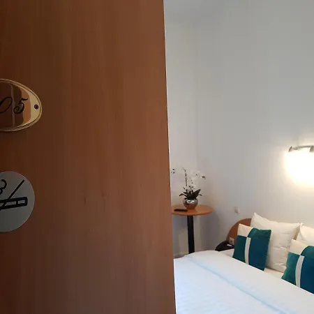 Room In Guest Room Pensjonat