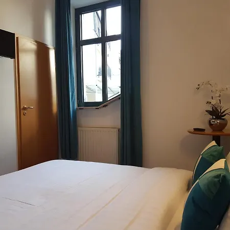 Room In Guest Room *